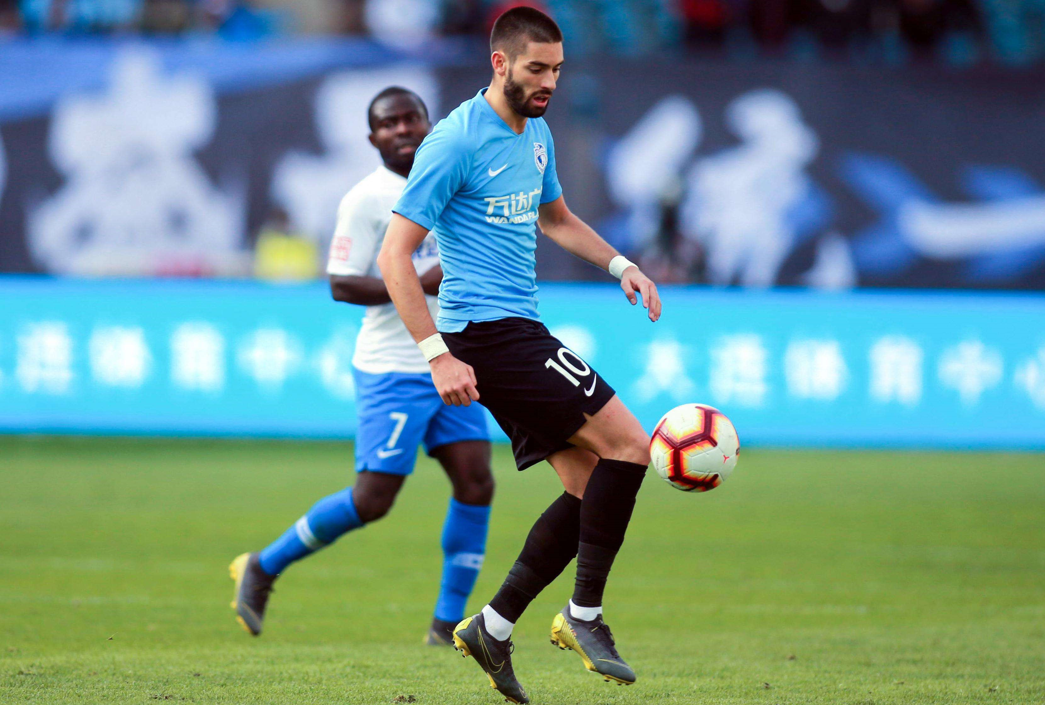 关于深圳佳兆业主场半场遇冷,积分略显滑落的信息 关于深圳佳兆业主场半场遇冷,积分略显滑落的信息