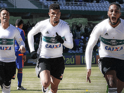 爱游戏官网-洛里昂破灭不败纪录，球队考验心理素质需调整的简单介绍