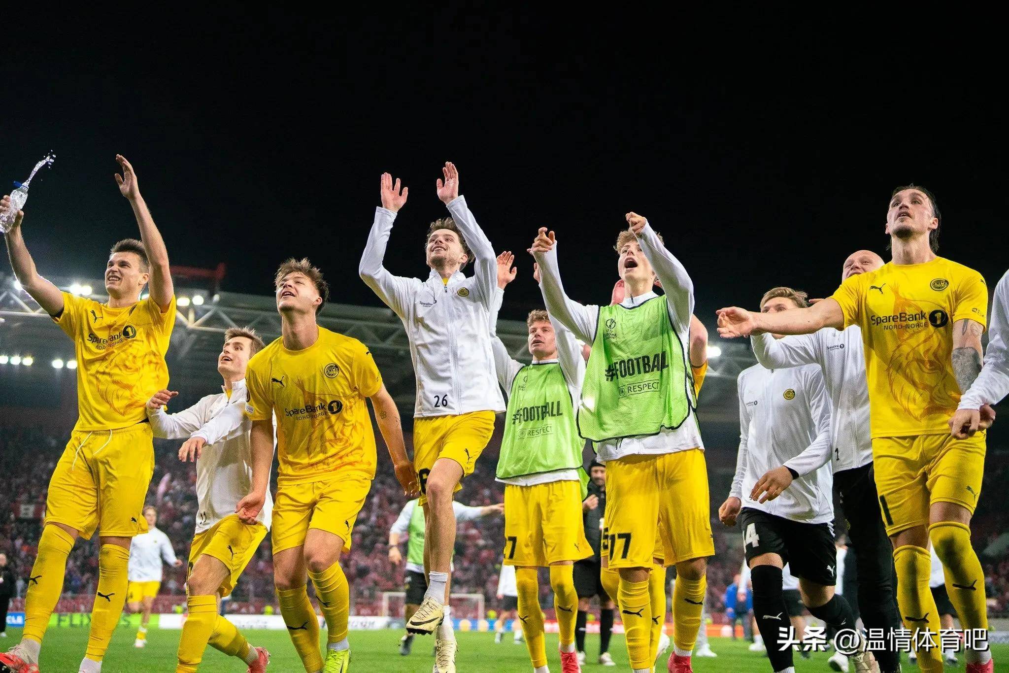 爱游戏网页版-热刺客场不敌强敌，欧冠希望未减