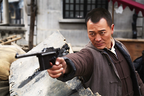 地雷斯球员坚守阵地保卫胜利 地雷斯球员坚守阵地保卫胜利