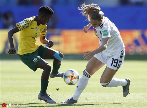 爱游戏官网入口-德国女足对战南非，看谁更强？