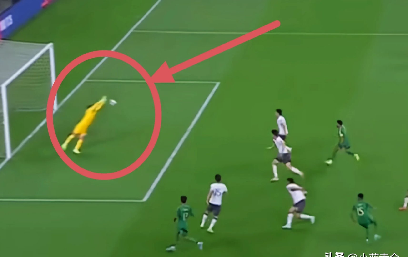 爱游戏官方登录入口-比赛中球员缺阵，球队表现不佳