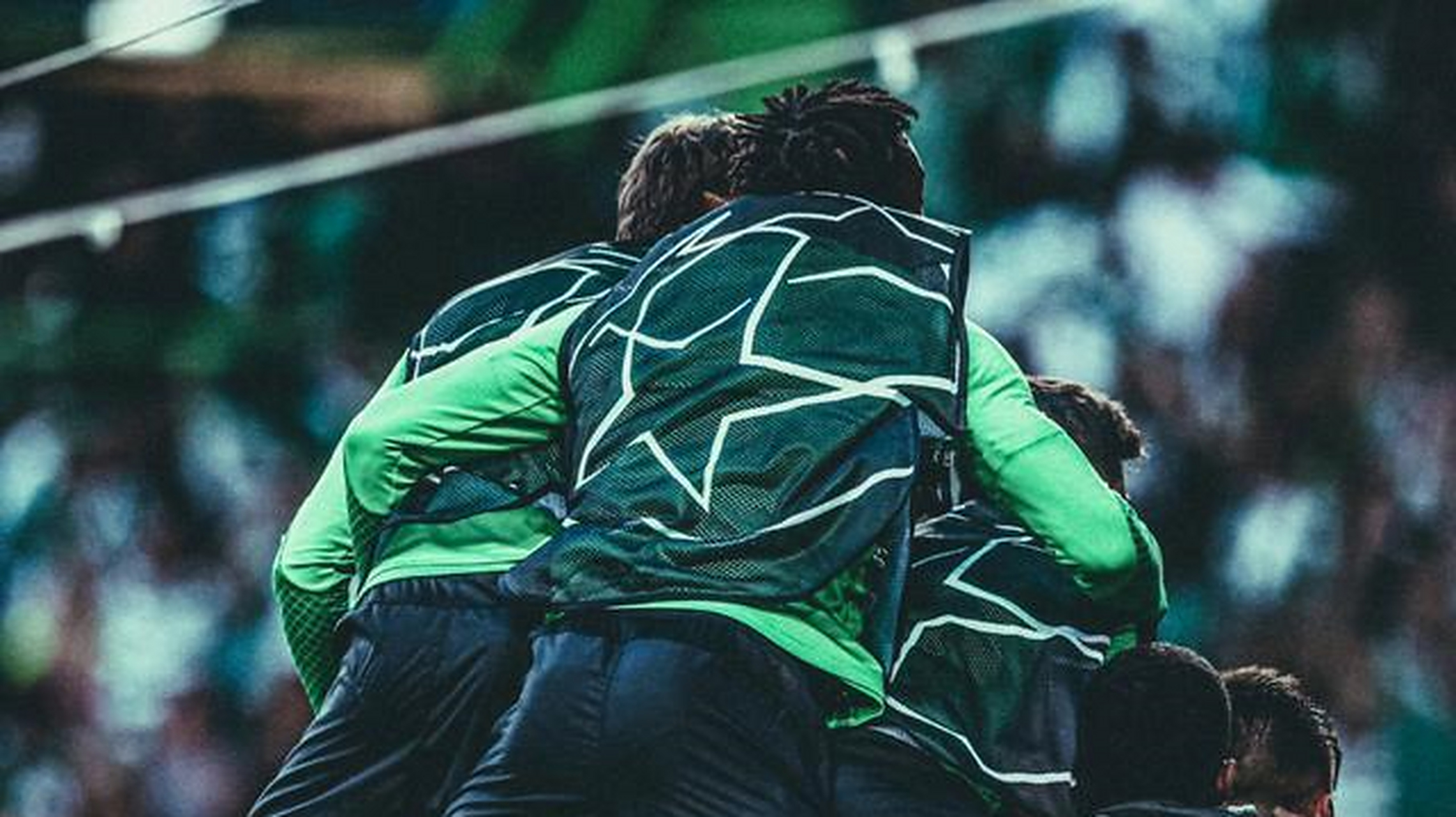 意甲劲旅客场挑战英超劲旅，谁能笑到最后的简单介绍