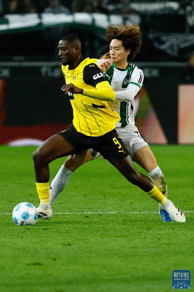 门兴格拉德巴赫队员表现出色,领先德甲!的简单介绍 门兴格拉德巴赫队员表现出色,领先德甲!的简单介绍