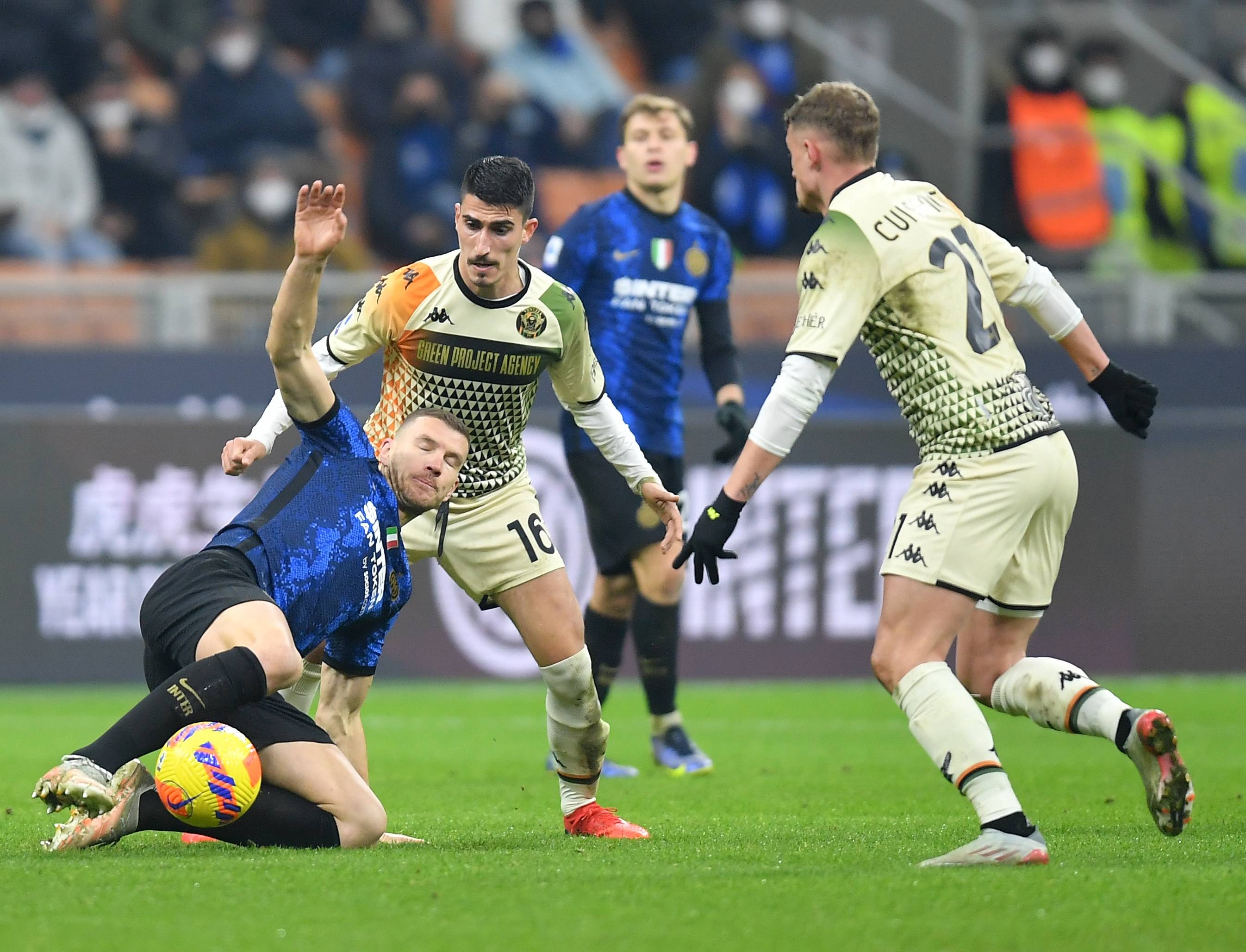 爱游戏入口-拉齐奥客场大捷，欧洲赛事资格稳固的简单介绍