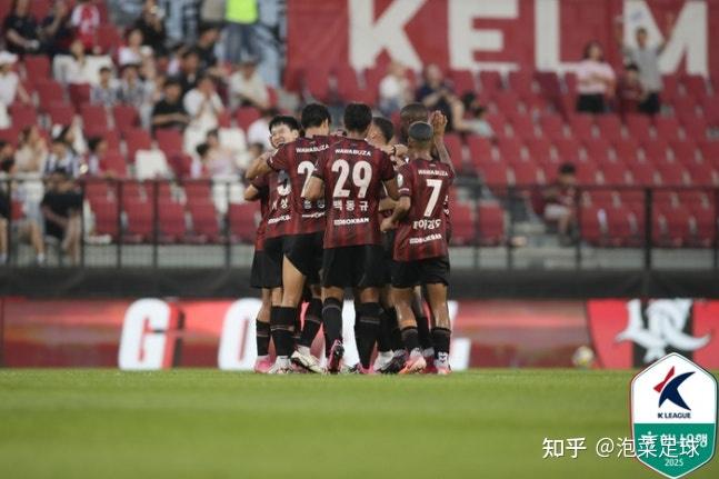 爱游戏在线登录-包含不来梅痛失先机，客场战平未能取胜的词条