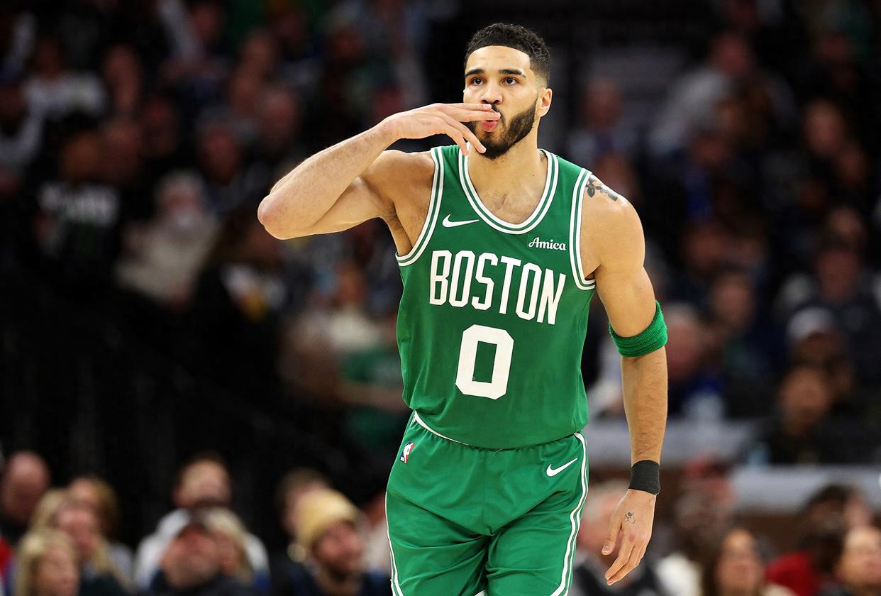 凯尔特人客场击败灰熊,稳住排名保持势头 凯尔特人客场击败灰熊,稳住排名保持势头