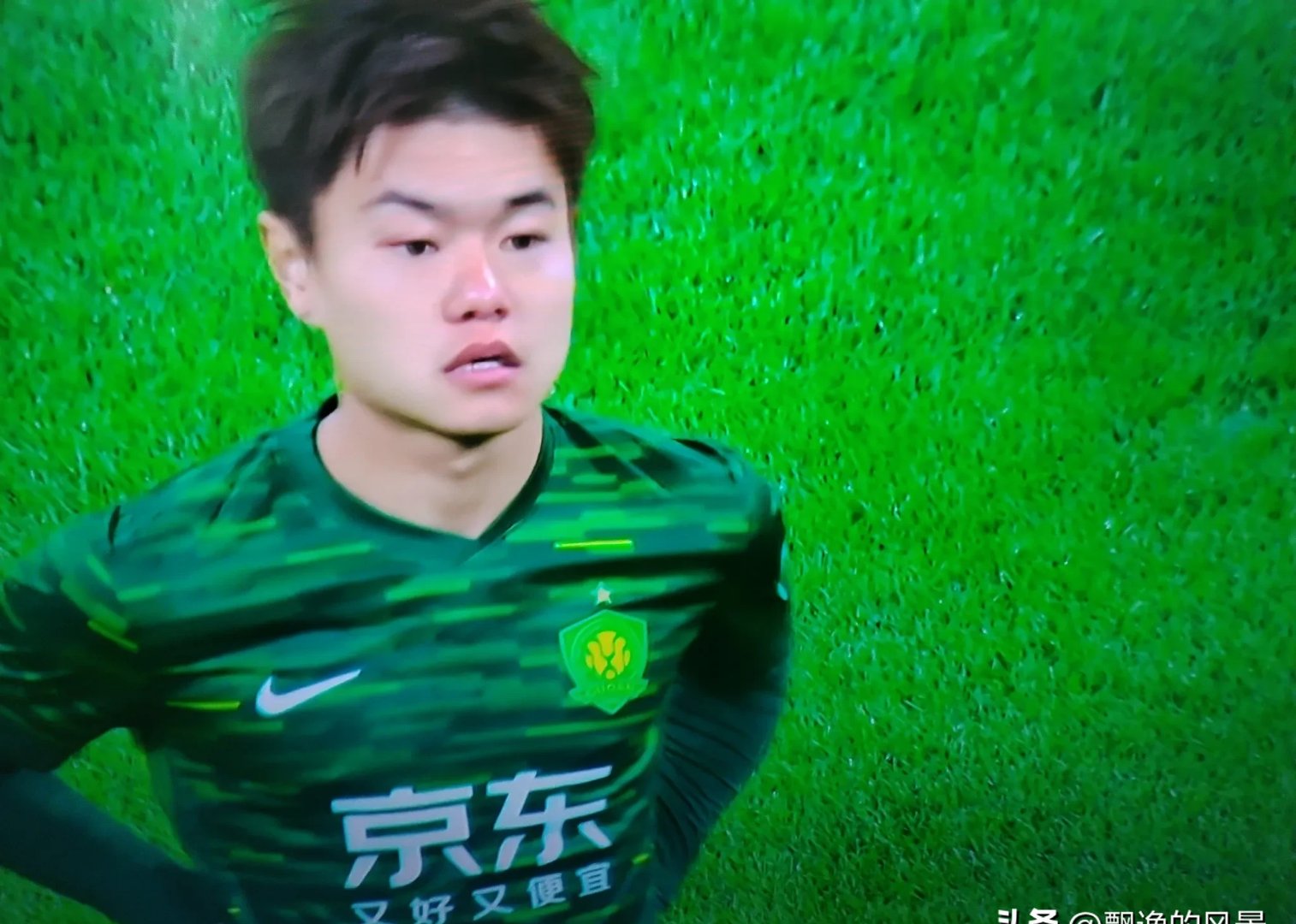 爱游戏登录入口-包含哈尔滨毅腾击败长春亚泰，保级形势一片大好的词条