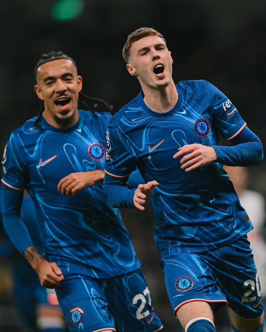 切尔西连续五轮不败，超越利物浦