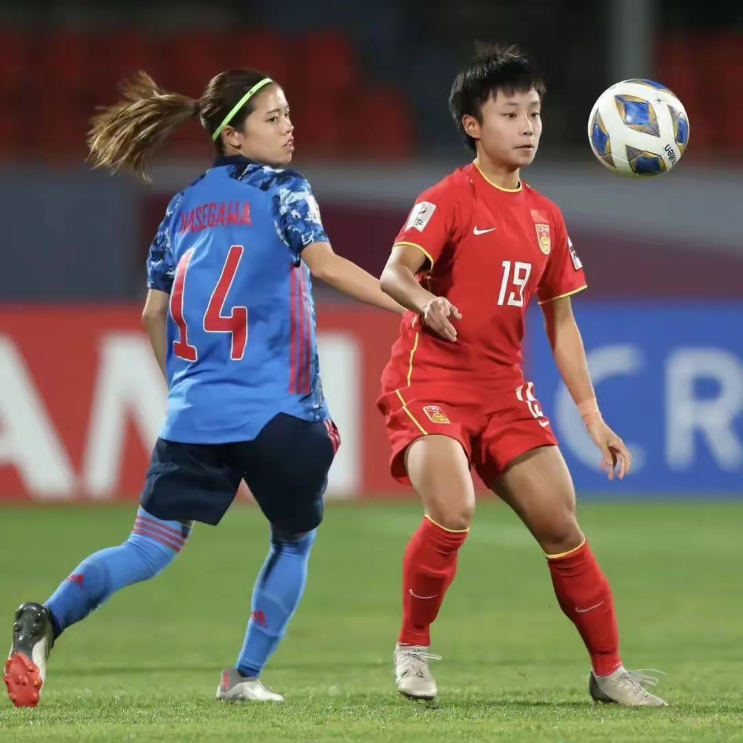 爱游戏体育官网-关于顽强拼搏的南京女足队，力争进取的信息