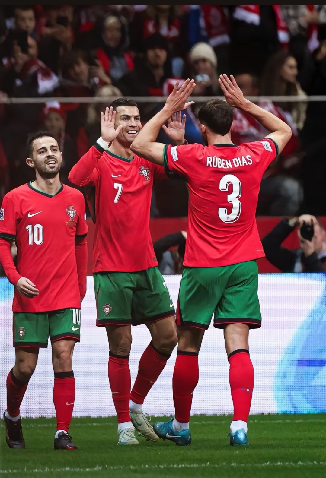 爱游戏网页版入口-包含葡萄牙一支传统豪门球队在联赛中连胜，保持领先的词条