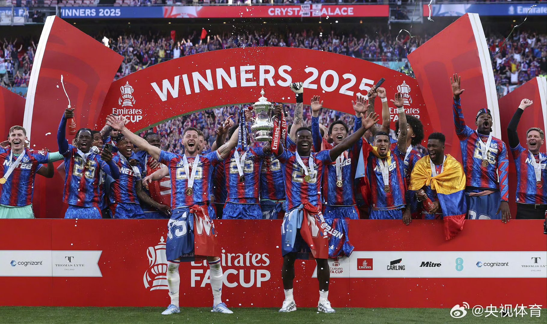 包含精彩纷呈!欧预赛比赛中展现出色实力的词条 包含精彩纷呈!欧预赛比赛中展现出色实力的词条