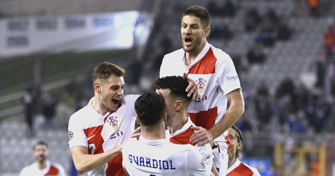 爱游戏亚洲官网-德国队逆转胜，赢得欧洲杯晋级资格