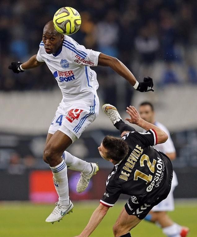 蒙彼利埃主场豪取三分,稳固前进步伐 蒙彼利埃主场豪取三分,稳固前进步伐