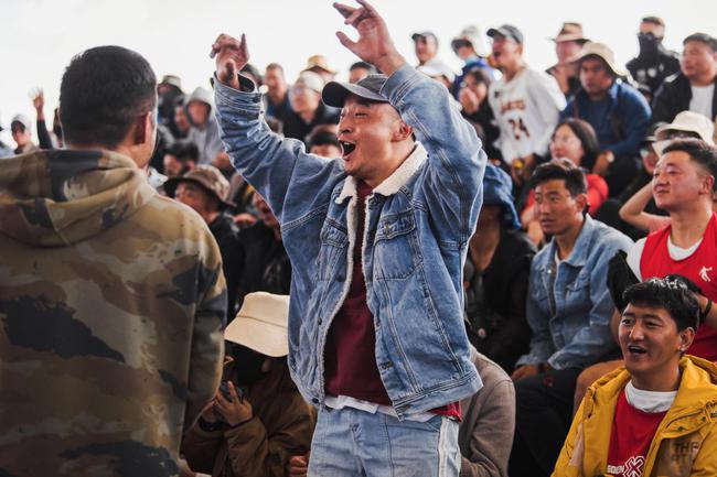 俄罗斯篮球职业联赛决赛散发强烈竞争氛围的简单介绍 俄罗斯篮球职业联赛决赛散发强烈竞争氛围的简单介绍