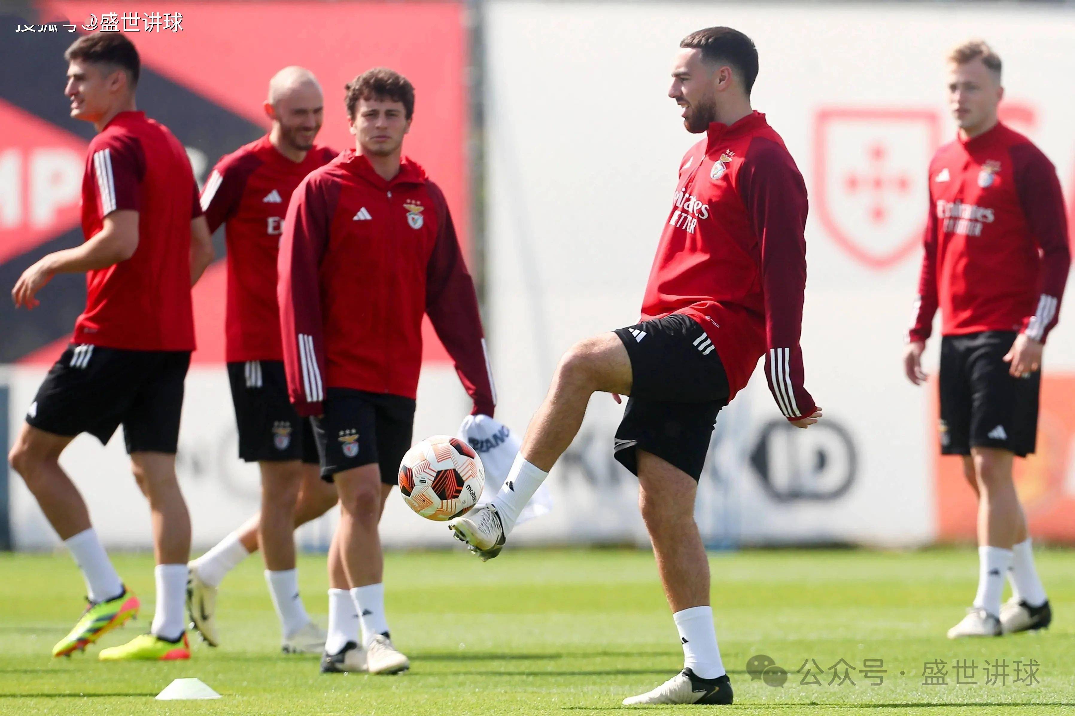 爱游戏亚洲官网-摩纳哥主教练公开批评球队失误频发的简单介绍