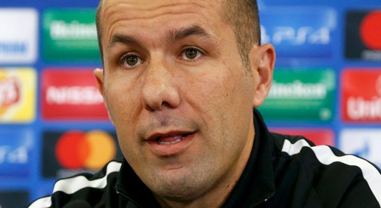 摩纳哥主教练公开批评球队失误频发的简单介绍 摩纳哥主教练公开批评球队失误频发的简单介绍